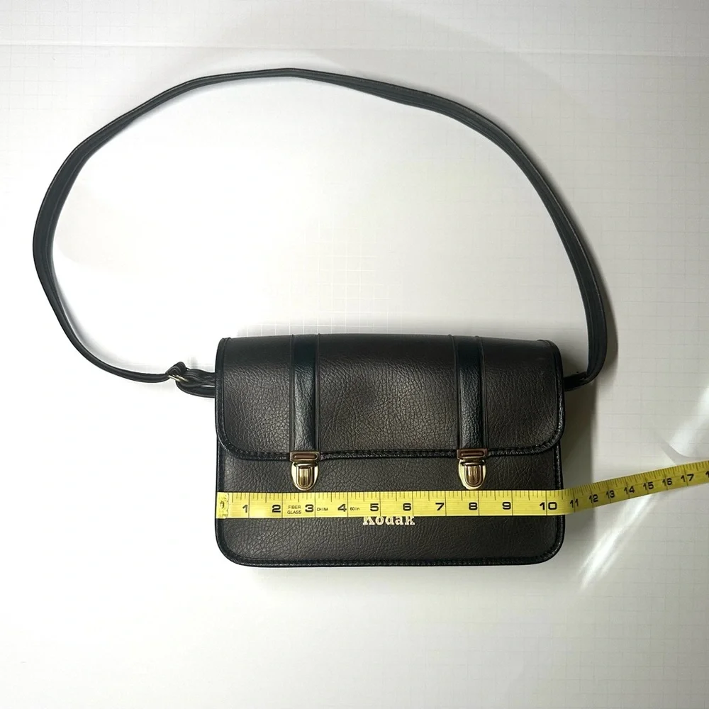 Vintage 1970s Kodak Black Leatherette Camera Bag – Classic Hardware – 10.5” x 6”
